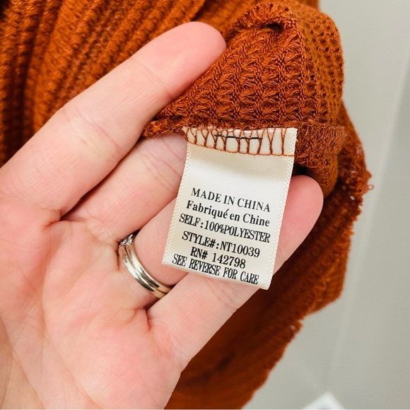 Altar'd State Long Sleeve Top Rust Orange Sz Small - Picture 8 of 9